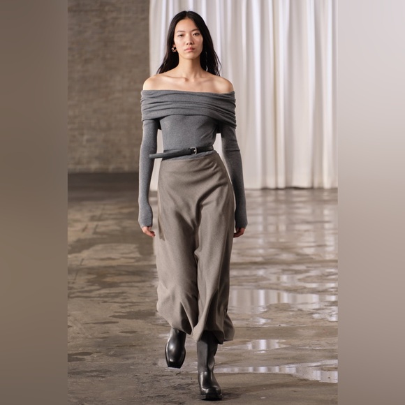 Zara Dresses & Skirts - NWT ZARA WOOL BIAS SKIRT ZW COLLECTION